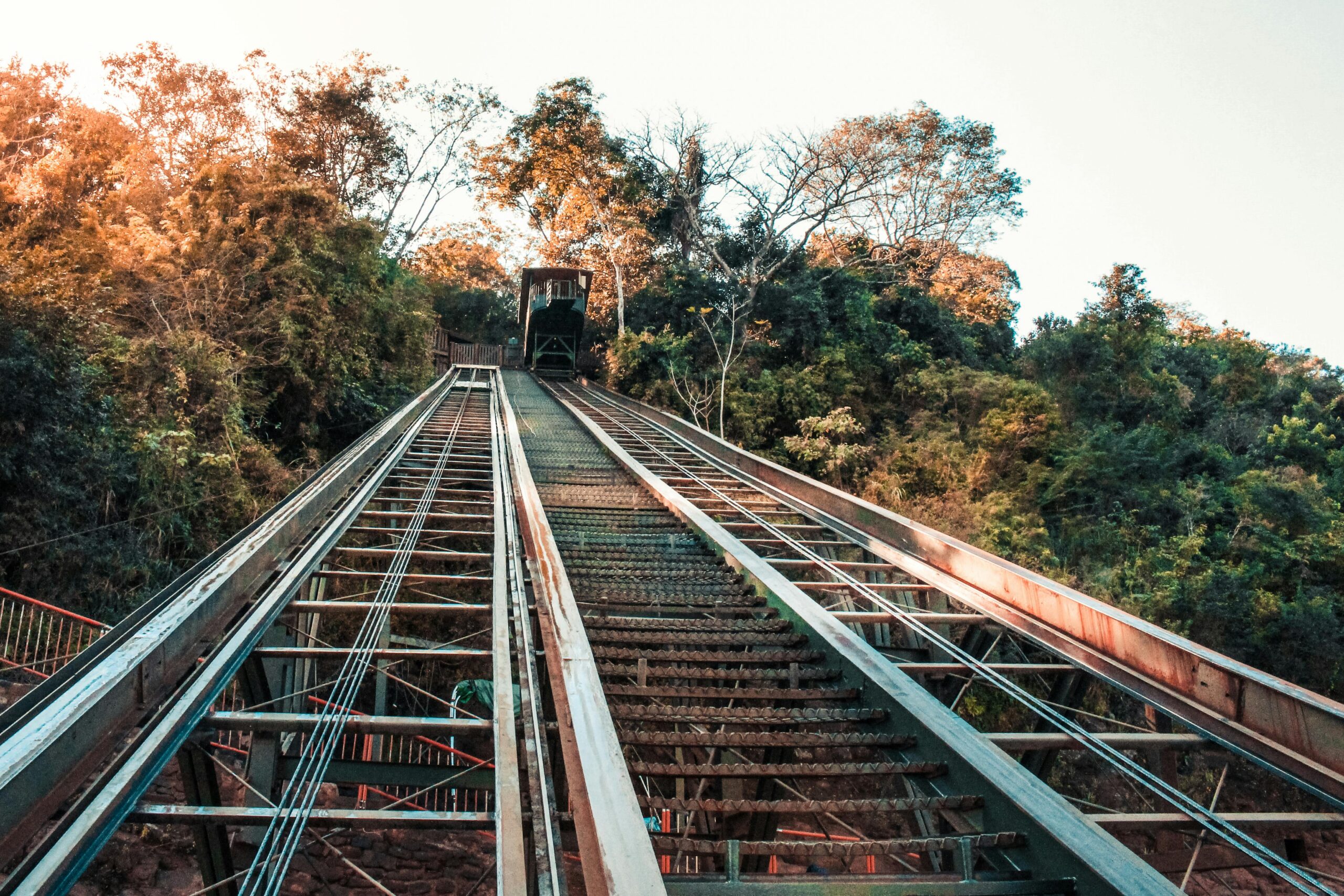 Rail Infrastructure Lifting Operations